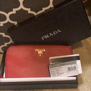Prada zippy wallet